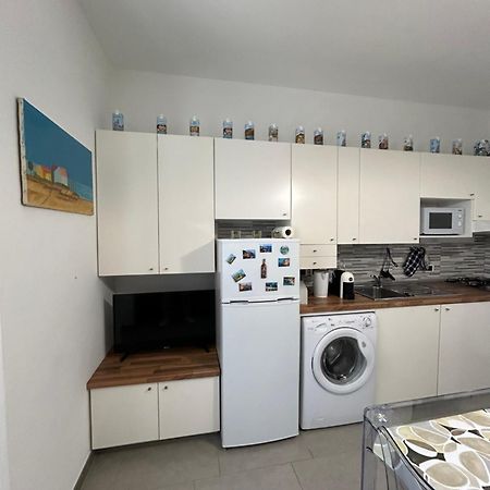 In Via Venti Apartment Специя Екстериор снимка