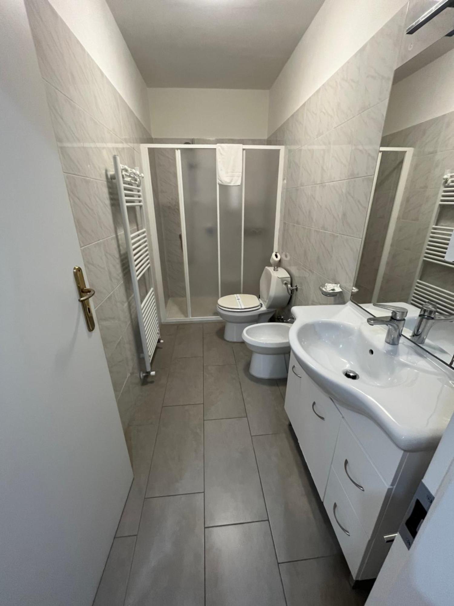 In Via Venti Apartment Специя Екстериор снимка