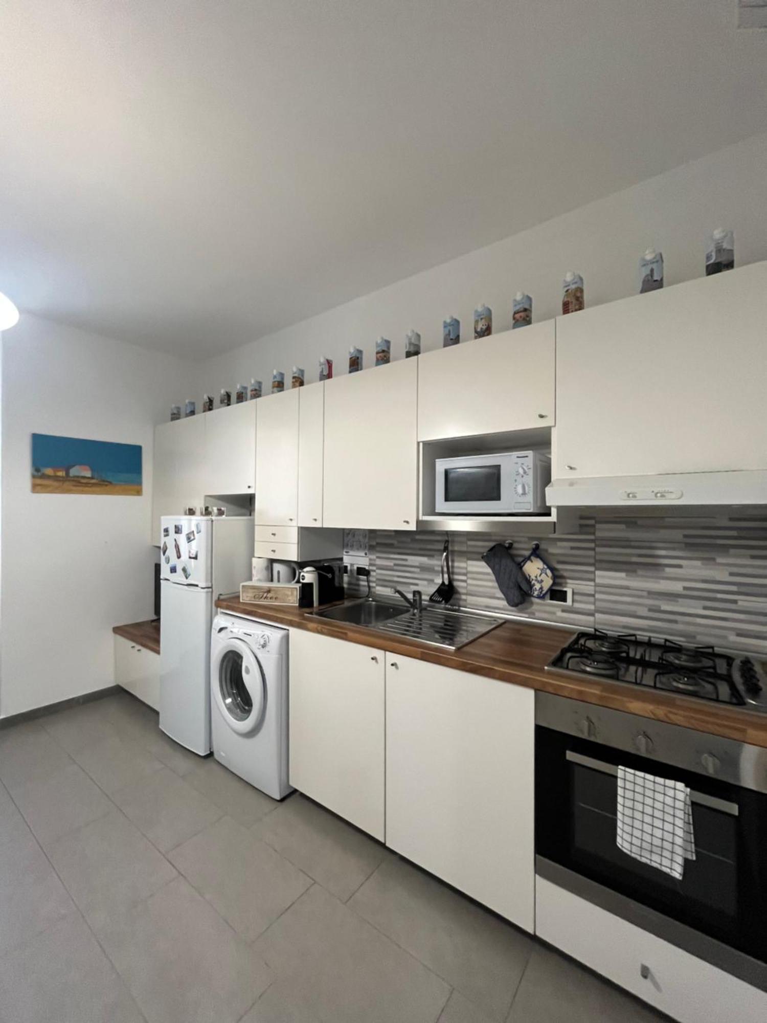 In Via Venti Apartment Специя Екстериор снимка